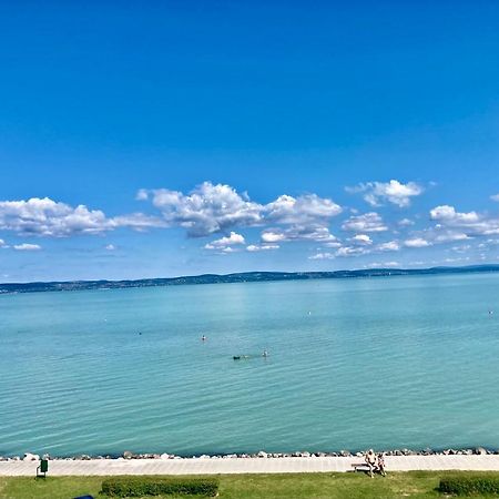Apartament Balaton-Parti Luxus Lakas Siófok Zewnętrze zdjęcie
