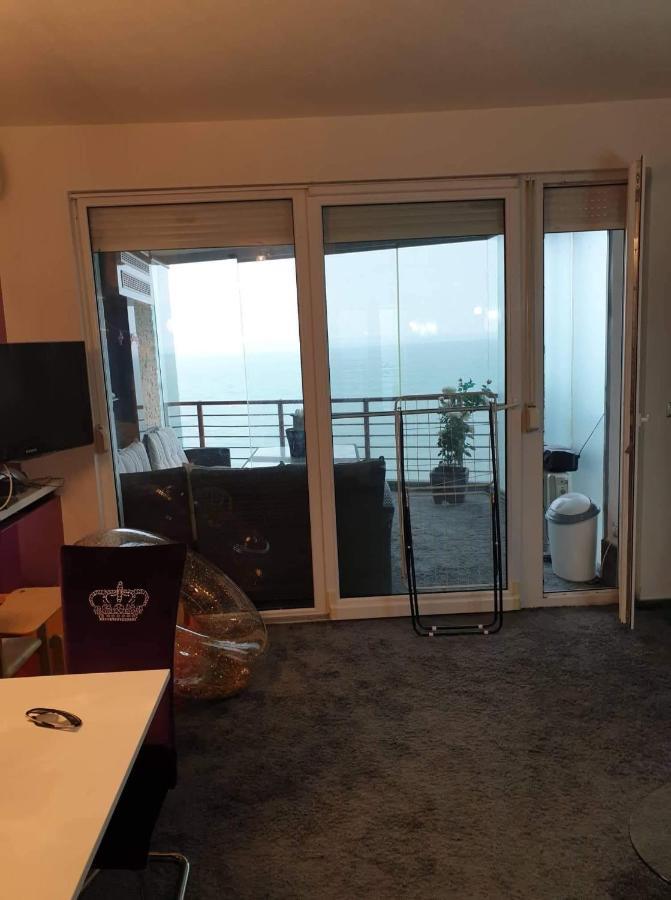 Apartament Balaton-Parti Luxus Lakas Siófok Zewnętrze zdjęcie